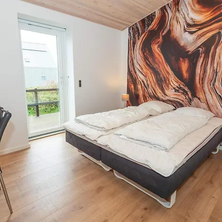 4 Star In Ferienhaus *