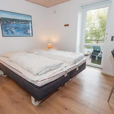 4 Star In Ferienhaus *